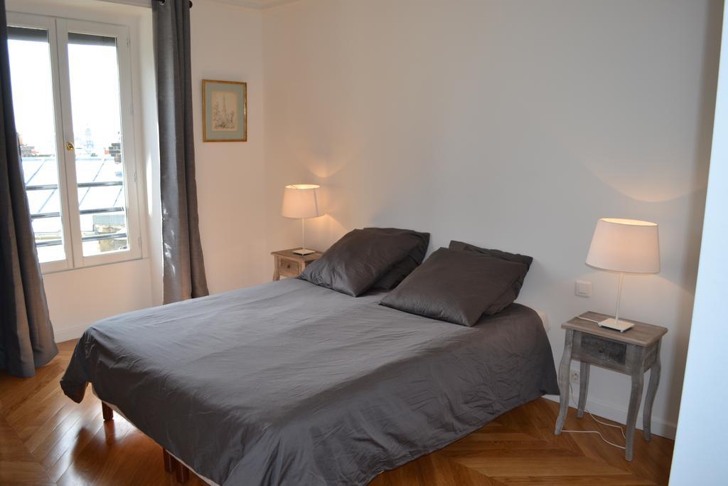 Appartement Moulin Rouge II Παρίσι Δωμάτιο φωτογραφία